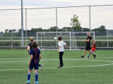 Laatste training S.K.N.W.K. JO11-1JM (partijtje tegen de ouders) van maandag 27 mei 2024 (116/137)